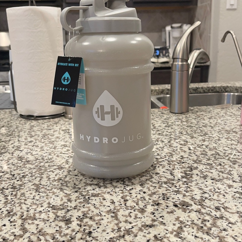 Hydro jug water bottle